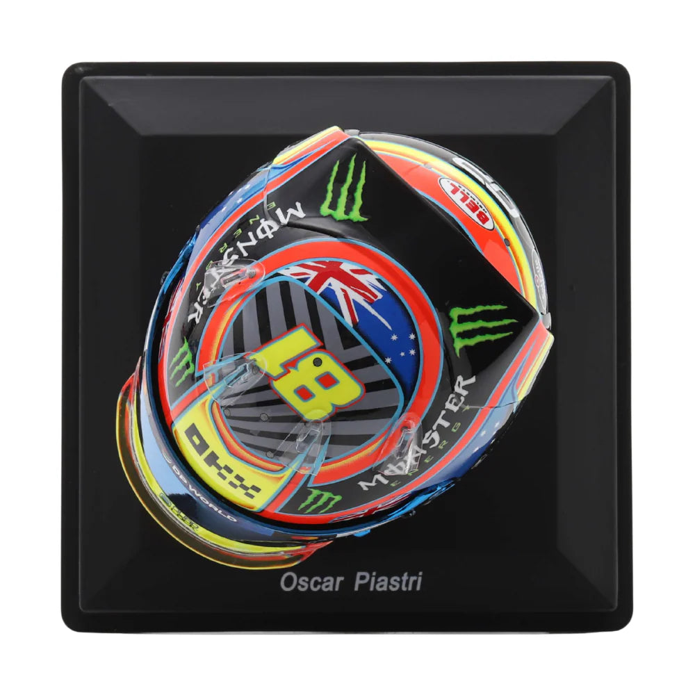 Spark 1:5 Oscar Piastri 2025 Helmet